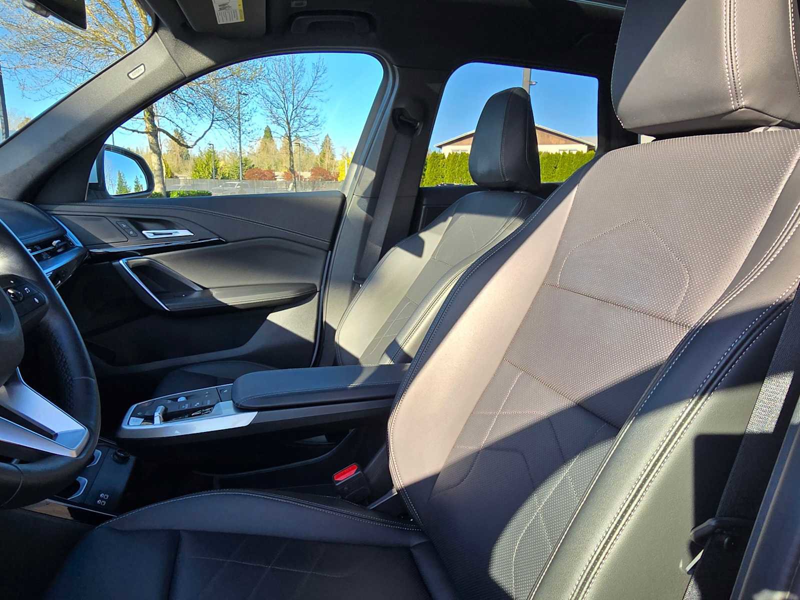 Used 2025 BMW X1 xDrive28i image 21