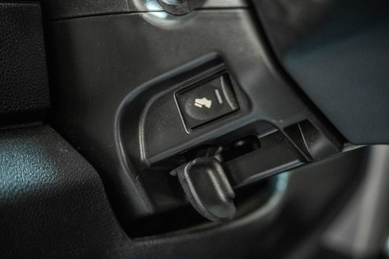 Used 2015 RAM 1500 Limited AWD/4WD image 48