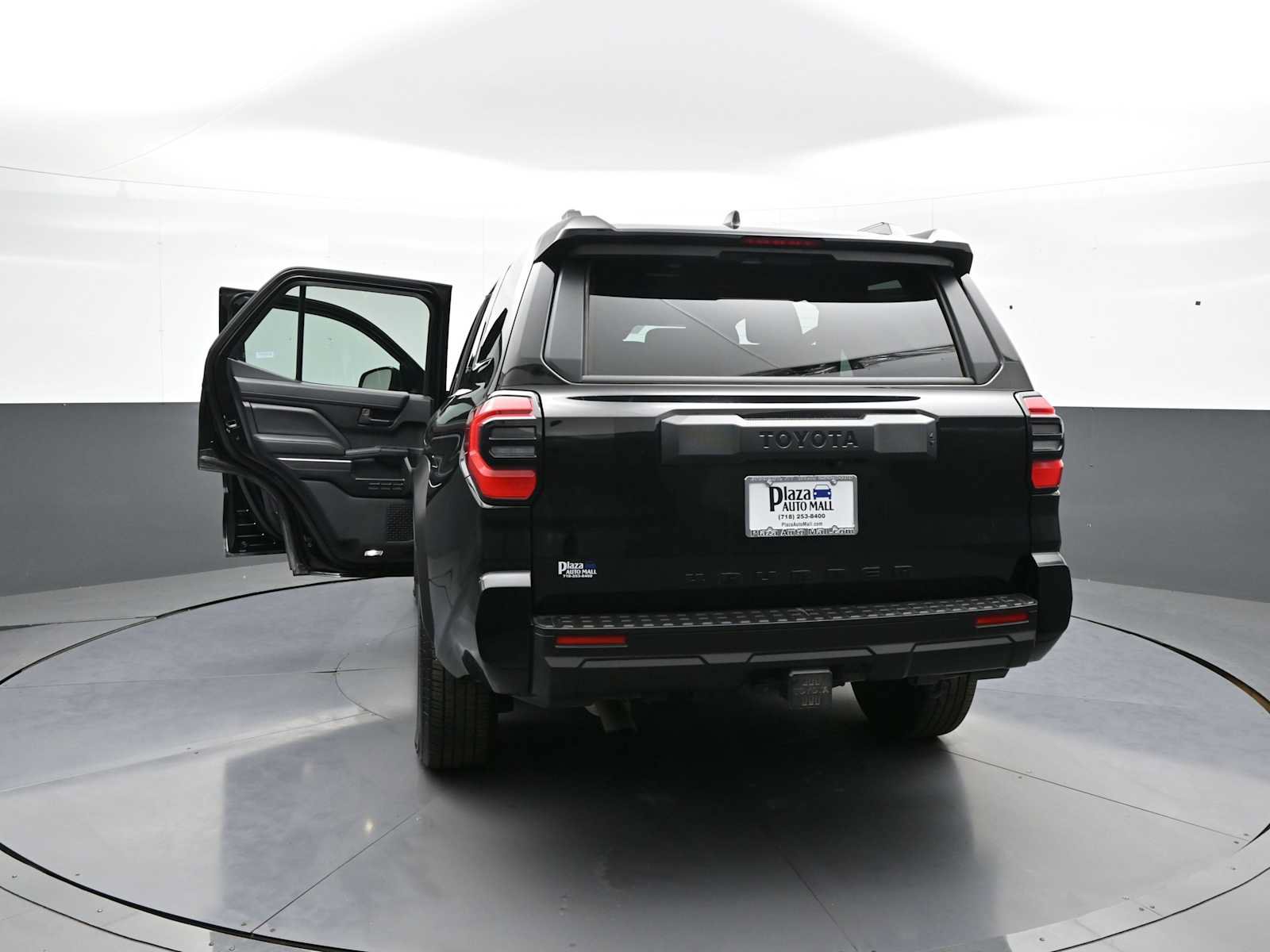 Certified 2025 Toyota 4Runner SR5 AWD/4WD image 46