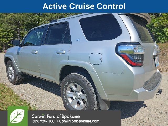 Used 2021 Toyota 4Runner SR5 AWD/4WD image 5