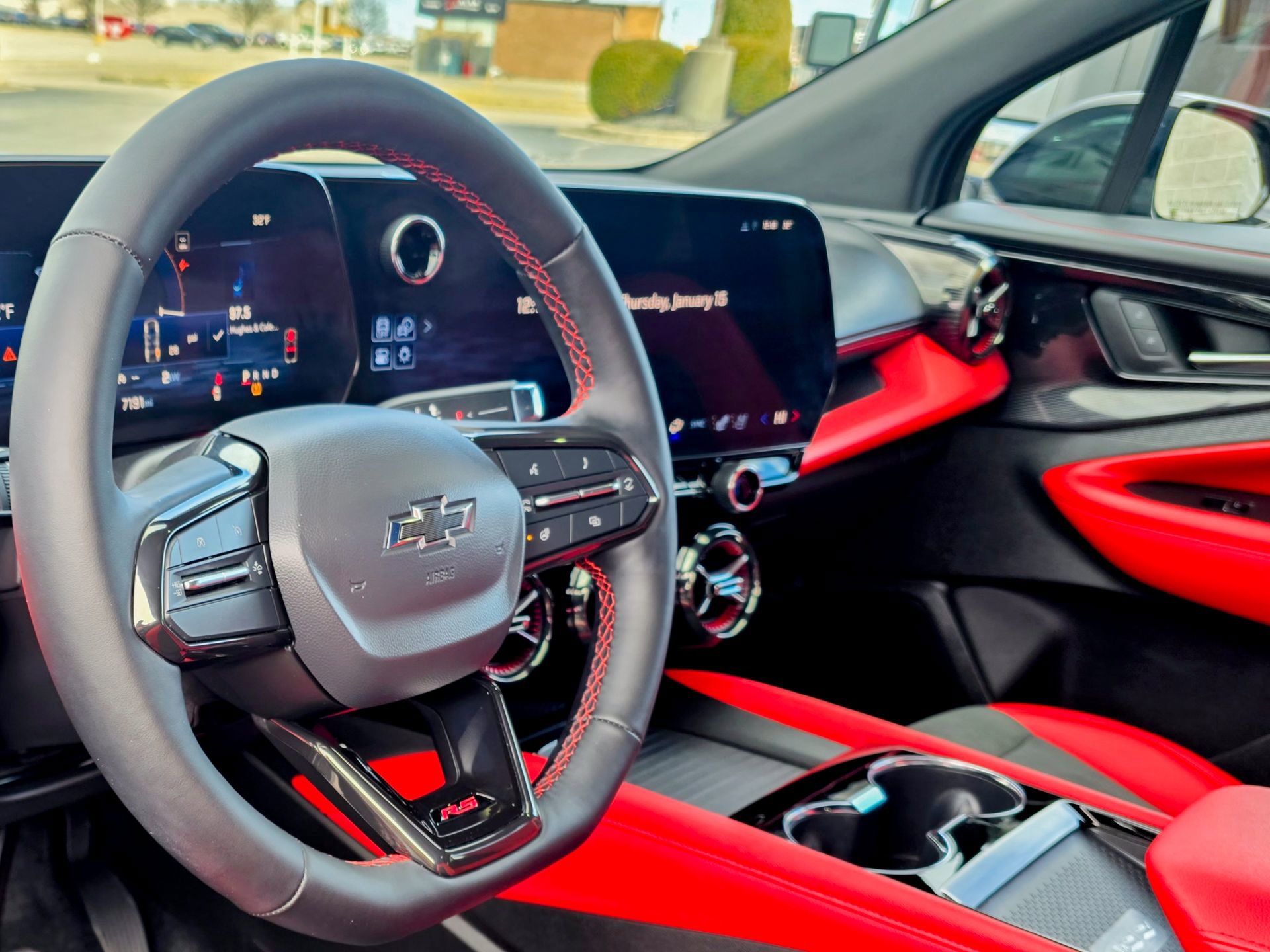 Used 2024 Chevrolet Blazer EV RS image 5