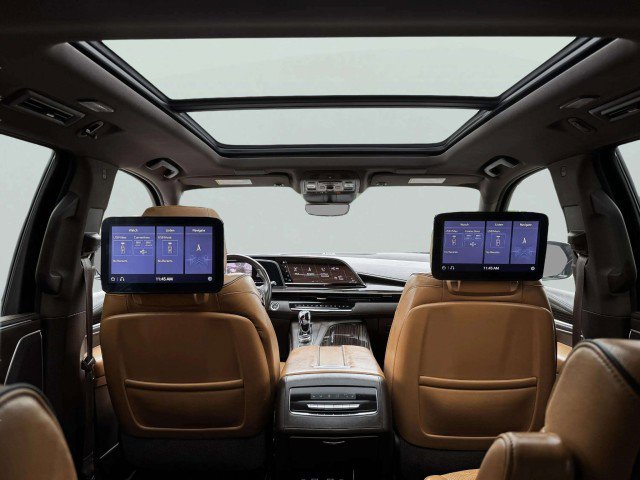 Used 2021 Cadillac Escalade Premium Luxury image 45