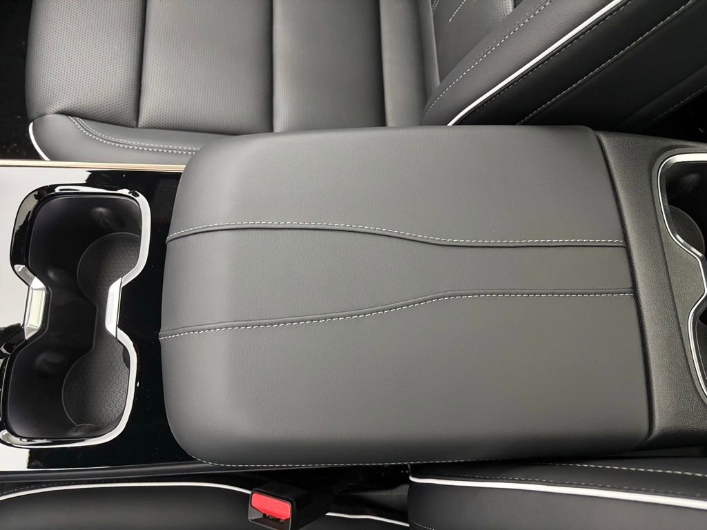 New 2026 Buick Enclave Avenir w/ Super Cruise Package image 36