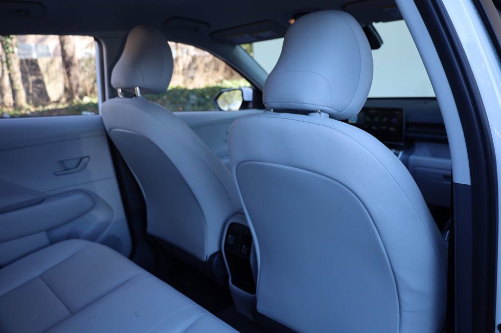 Used 2025 Hyundai Kona SEL image 20