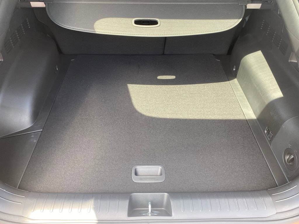 Used 2023 Kia EV6 Light image 11