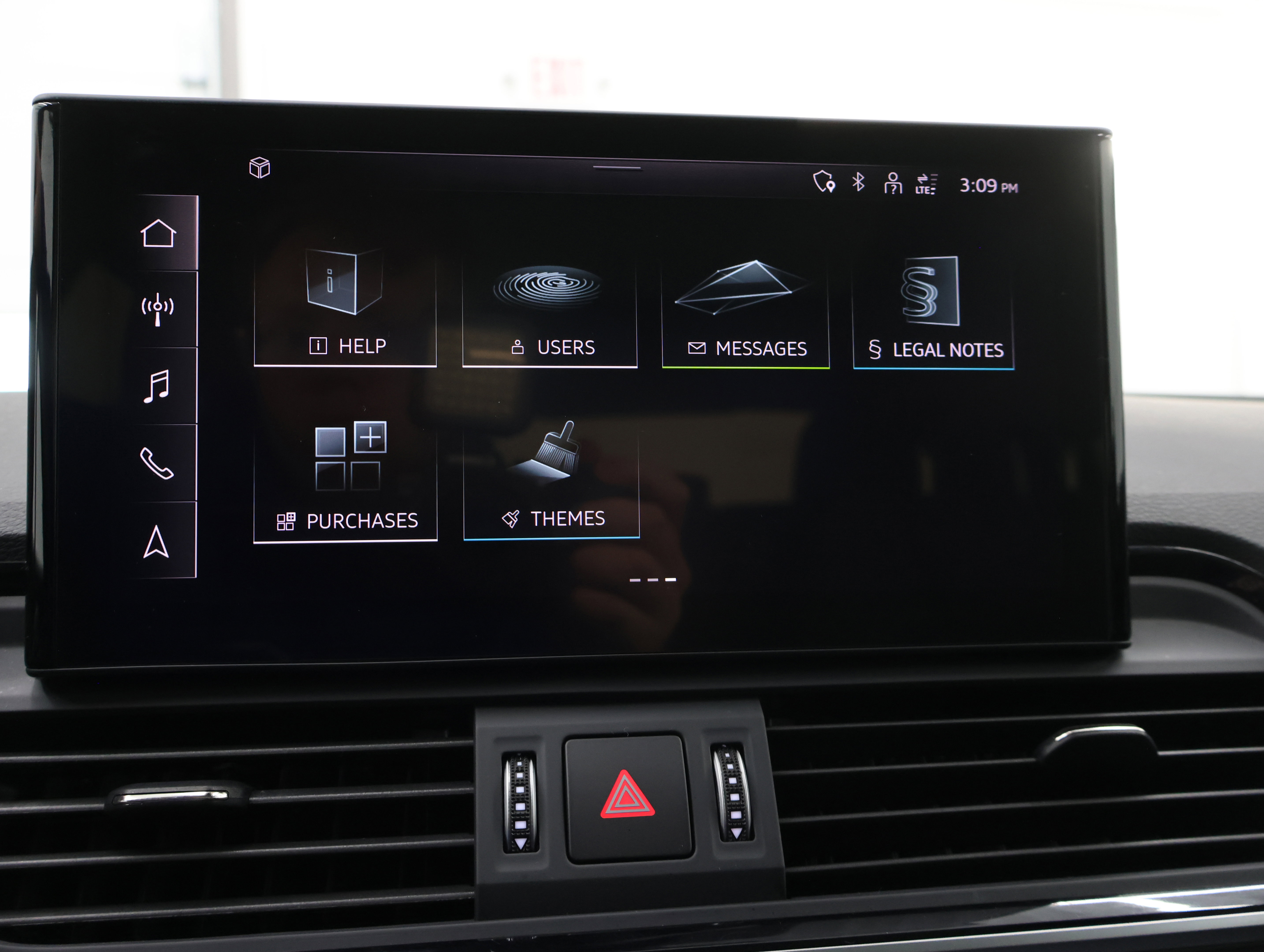 Used 2025 Audi Q5 2.0T Premium image 49