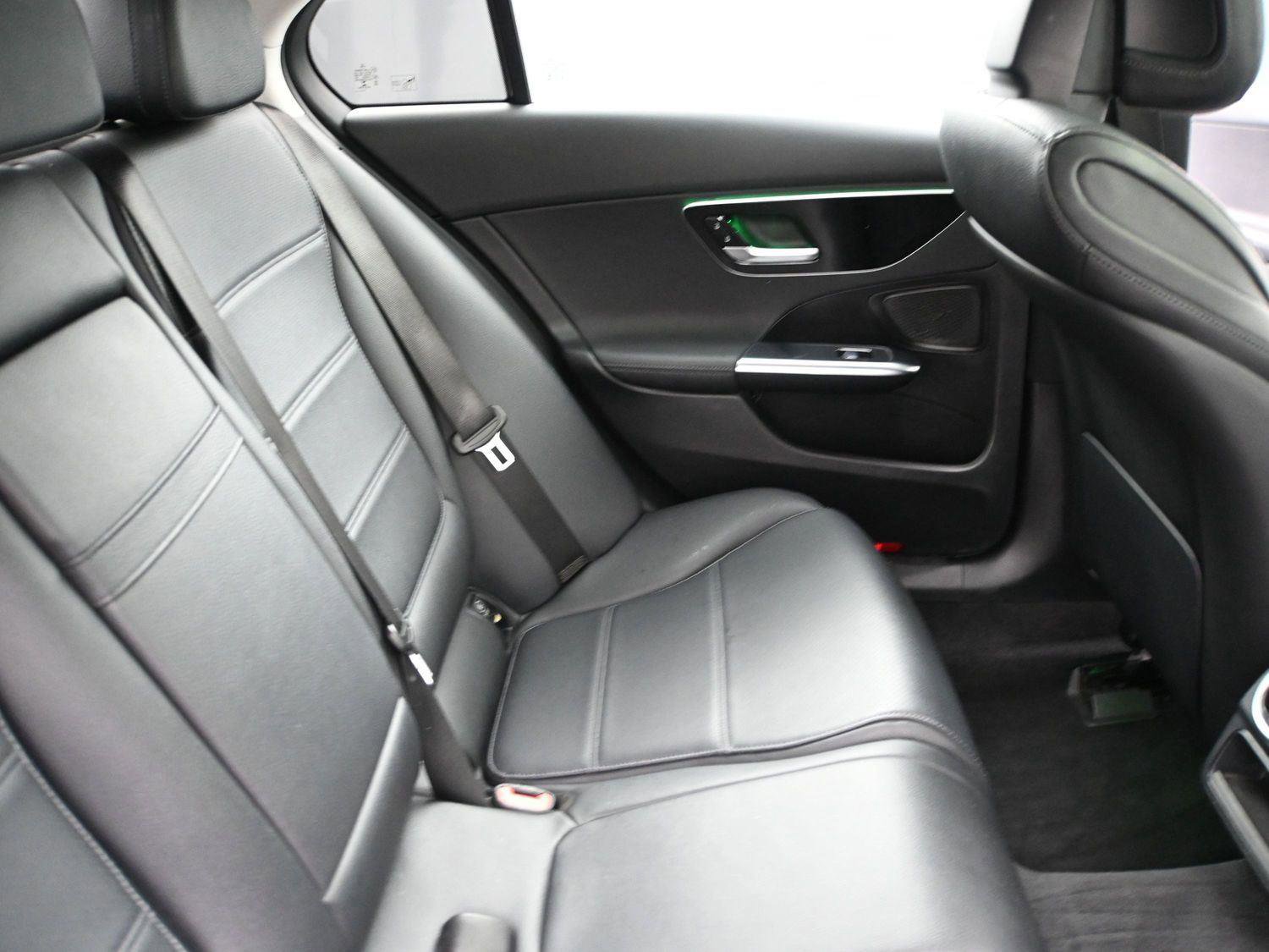 Used 2022 Mercedes-Benz C 300 Sedan image 17