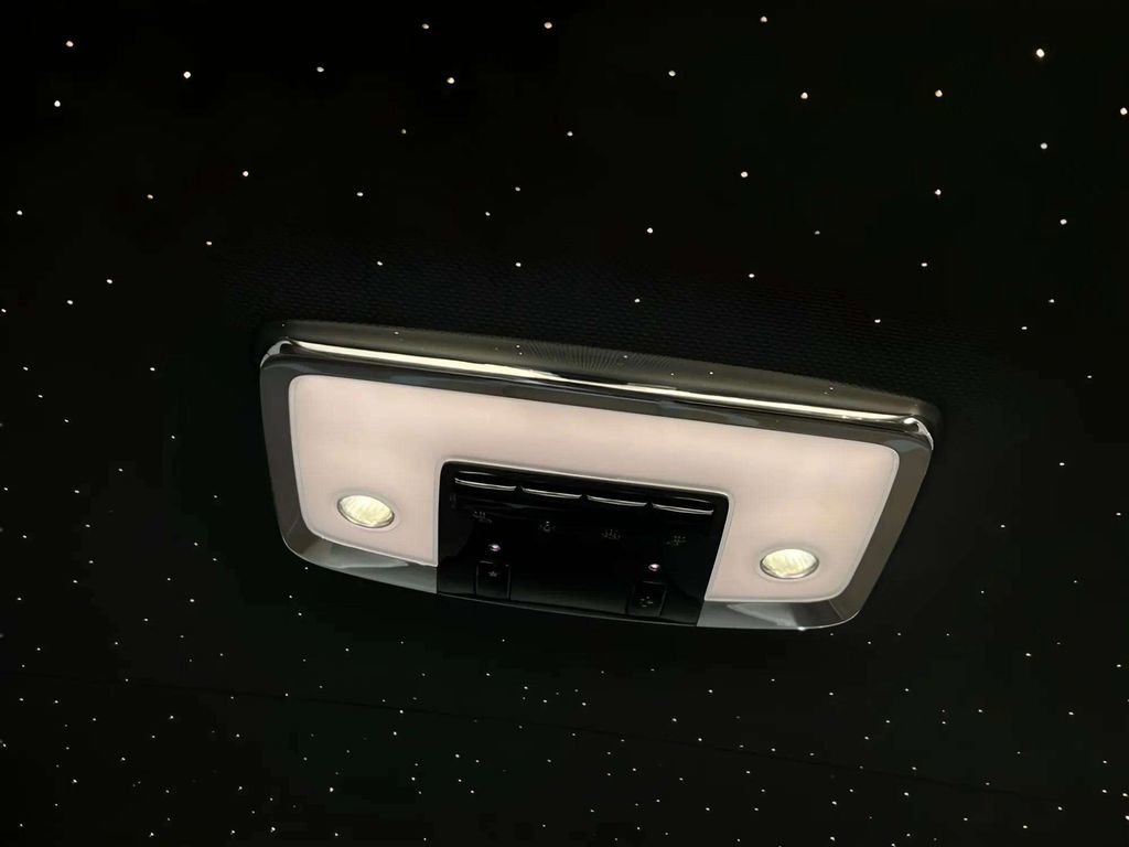 Used 2024 Rolls-Royce Spectre w/ Spectre Launch Package image 6