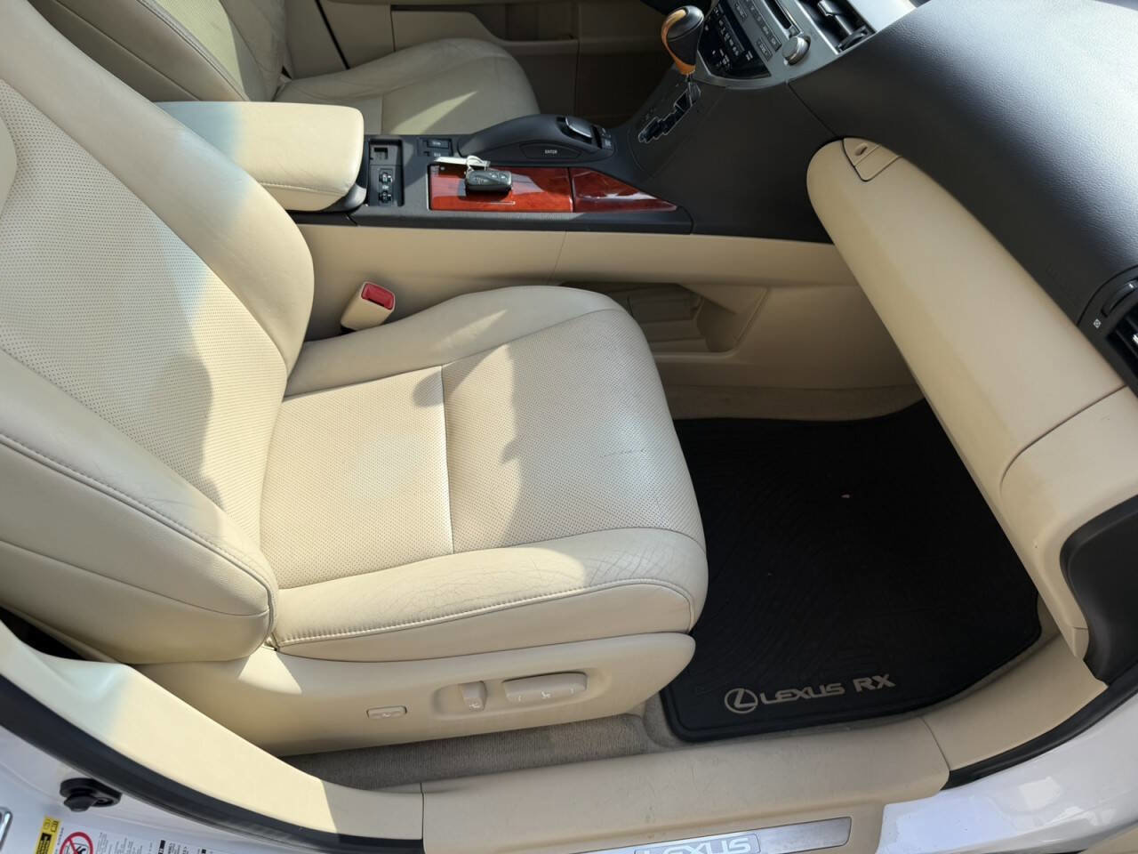 Used 2012 Lexus RX 350 AWD w/ Premium Pkg image 18