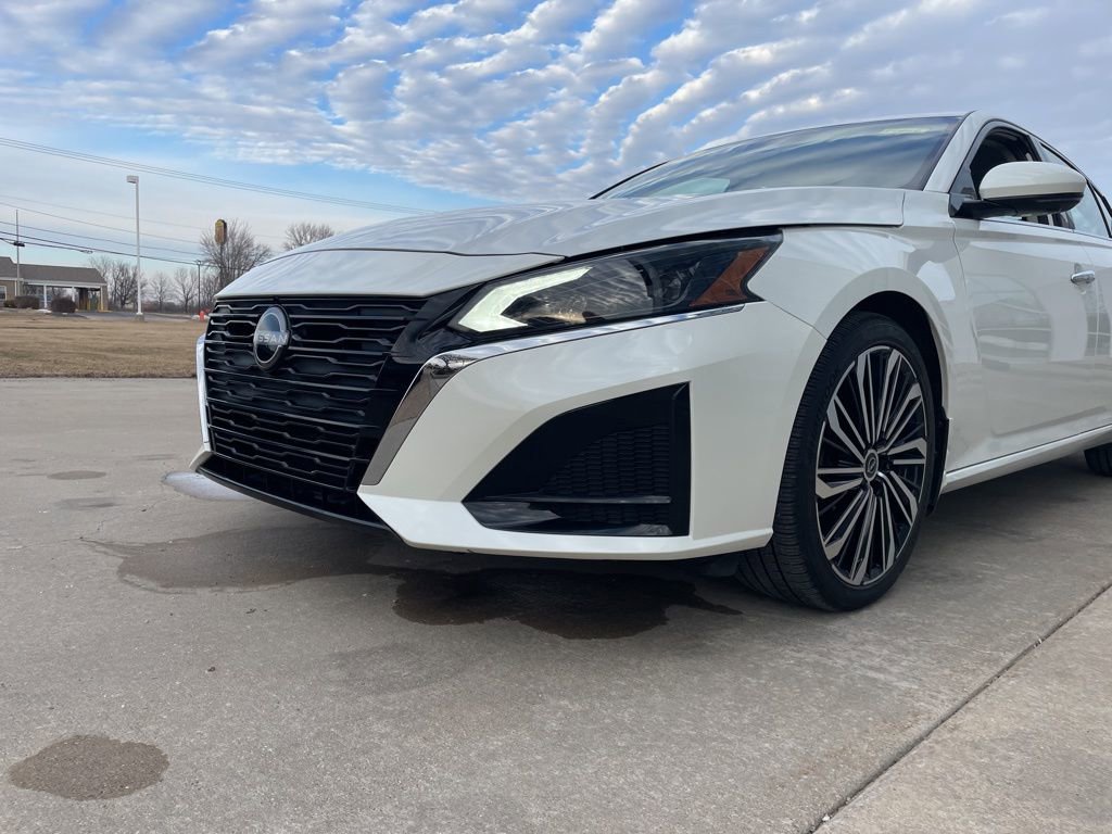 Used 2024 Nissan Altima 2.5 SL image 15