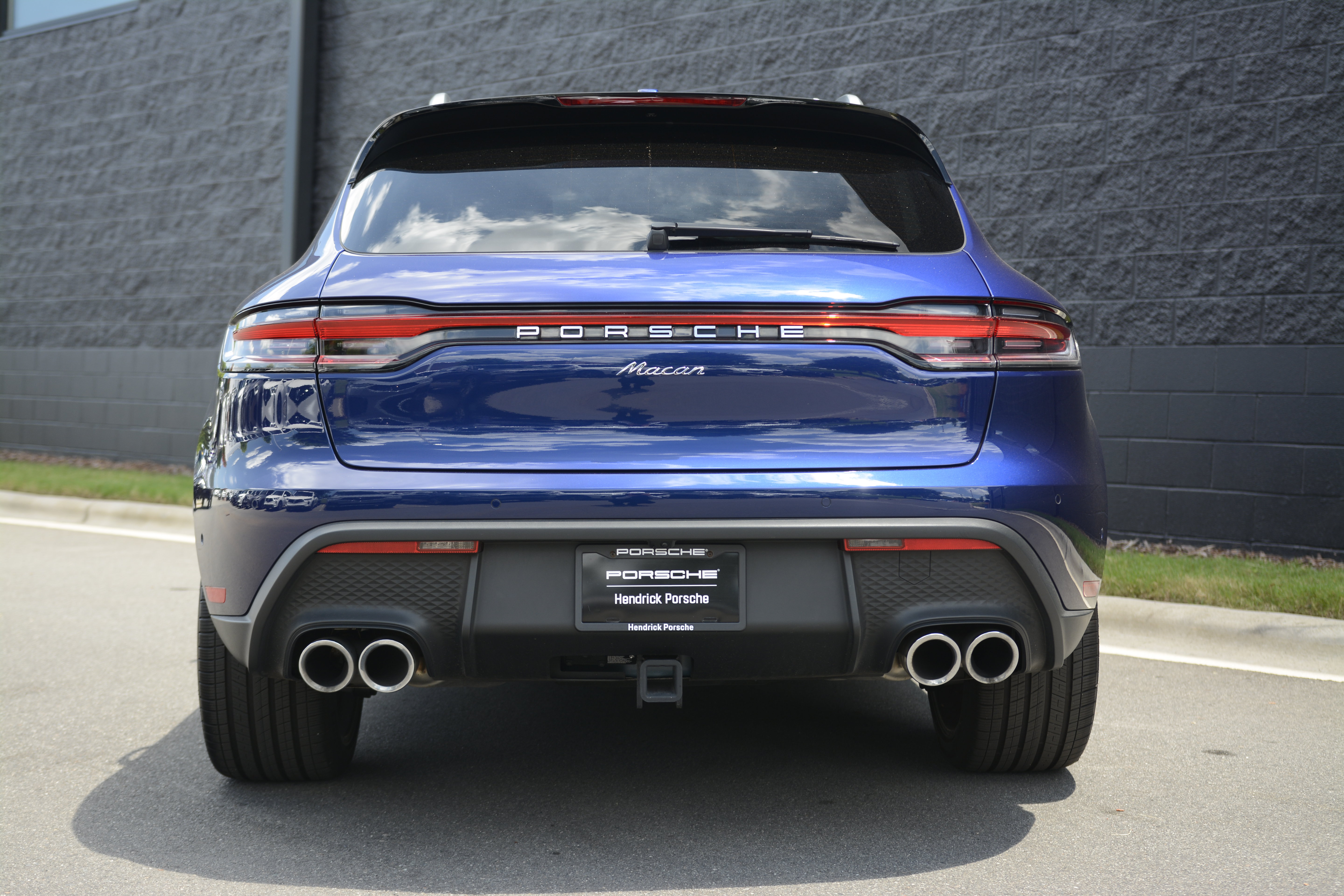 Certified 2026 Porsche Macan AWD/4WD image 58
