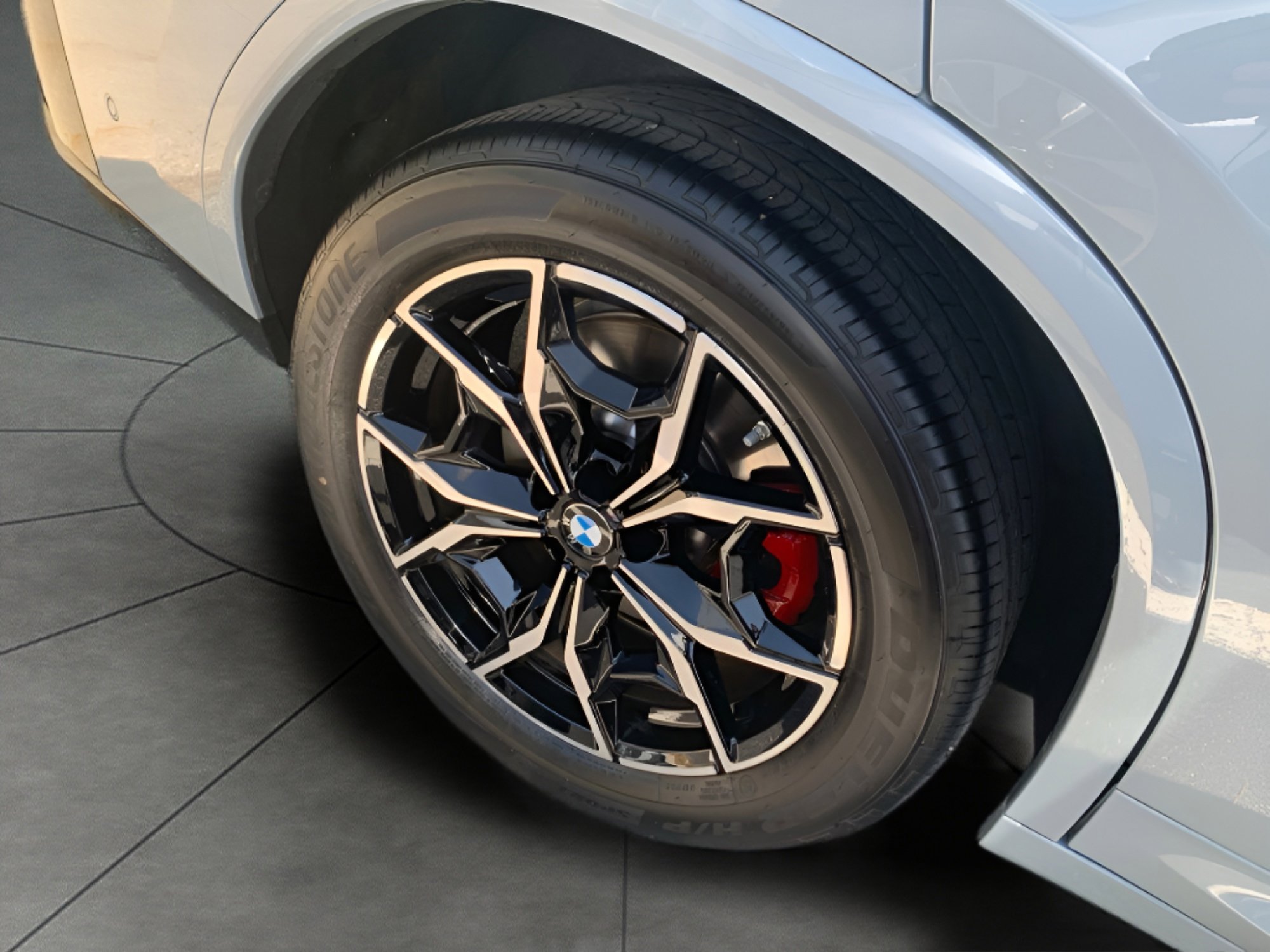 Used 2025 BMW X4 M40i w/ Premium Package AWD/4WD image 30