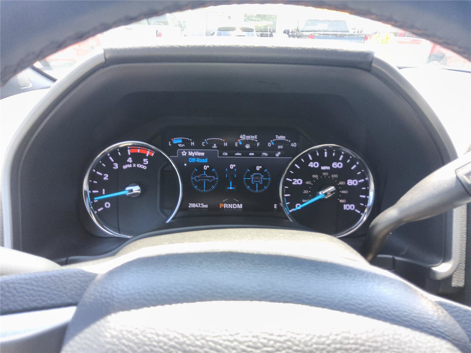 Used 2021 Ford F250 Platinum w/ FX4 Off-Road Package AWD/4WD image 29