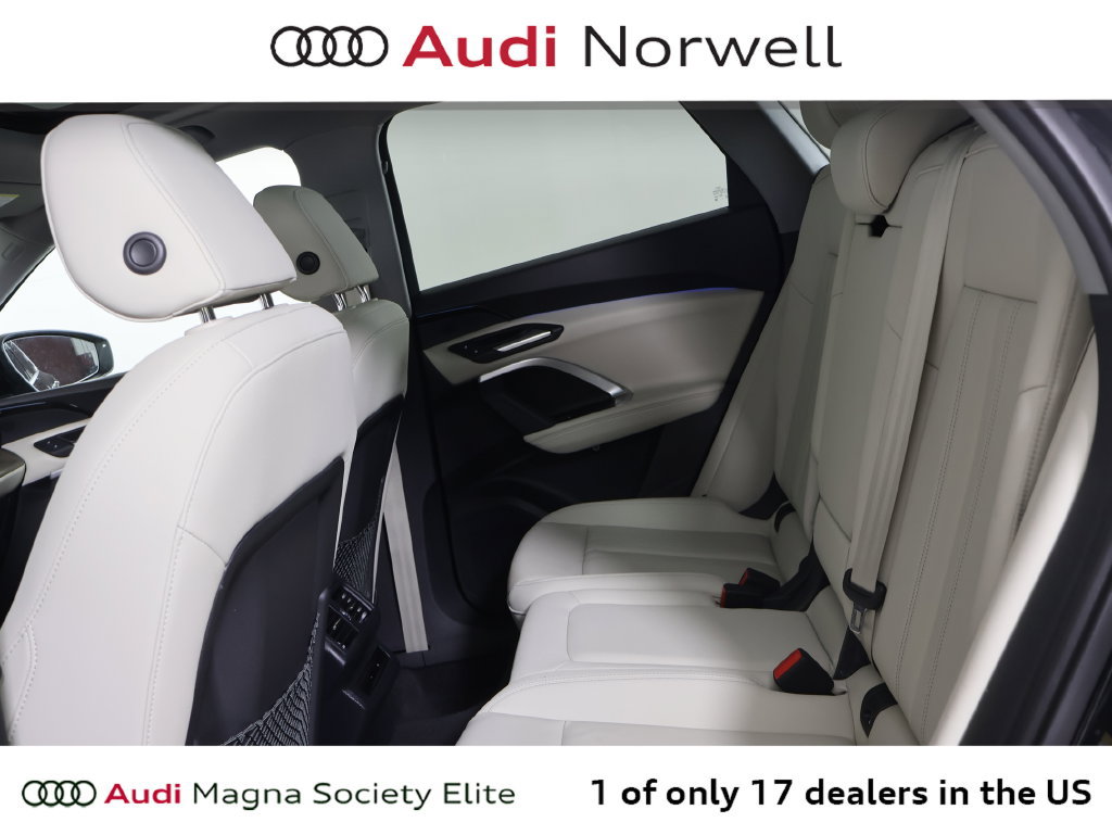 Used 2025 Audi Q5 Premium w/ Convenience Package AWD/4WD image 22