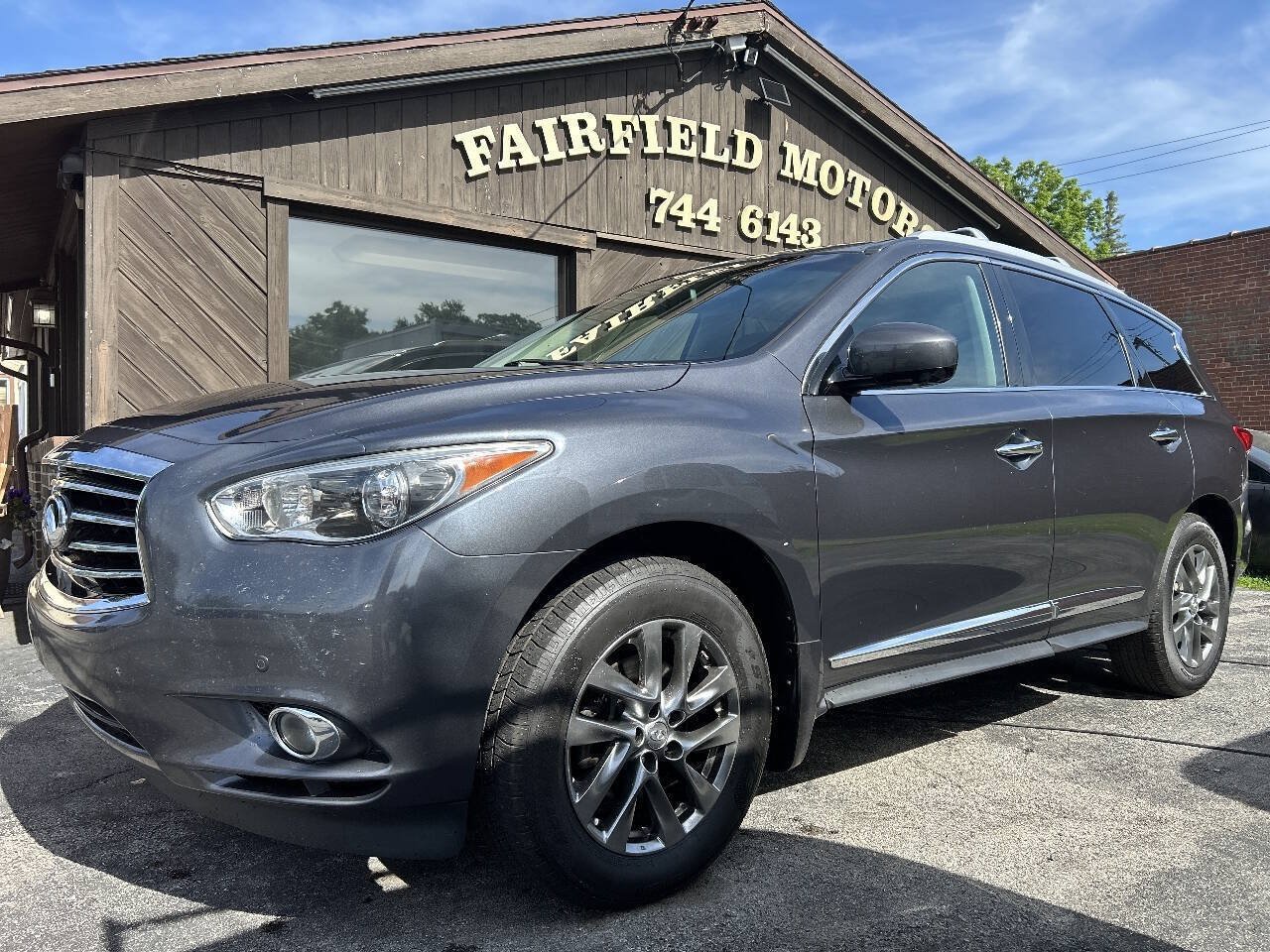 Used 2013 INFINITI JX35 AWD w/ Premium Pkg