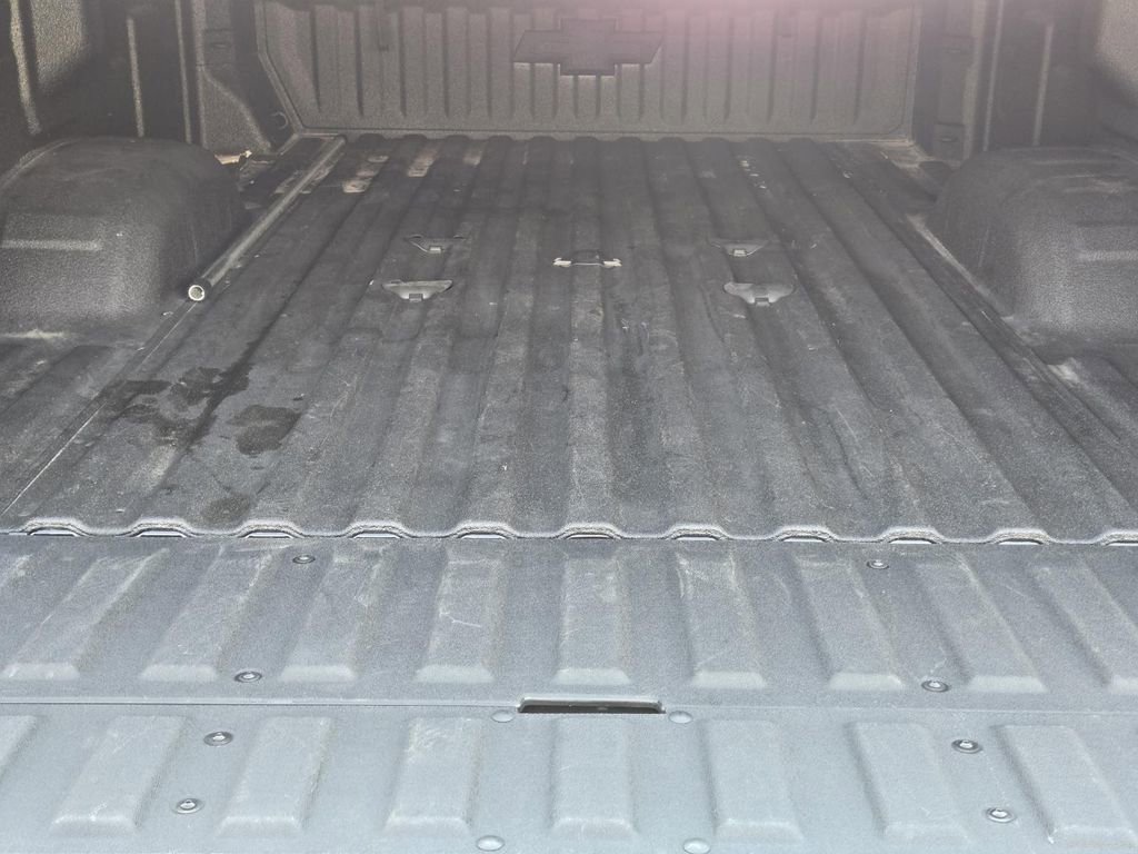 Used 2025 Chevrolet Silverado 3500 High Country w/ Technology Package image 11