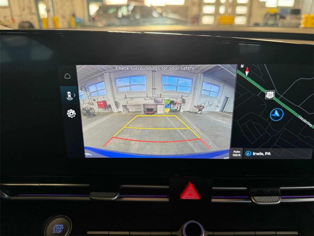 Used 2024 Hyundai Elantra SEL image 18