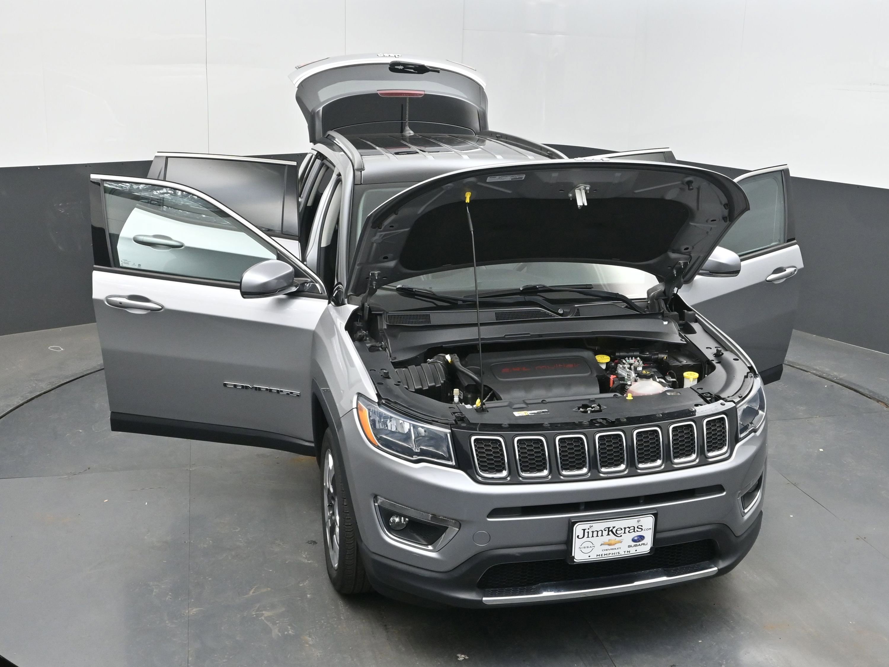 Used 2019 Jeep Compass Limited image 38