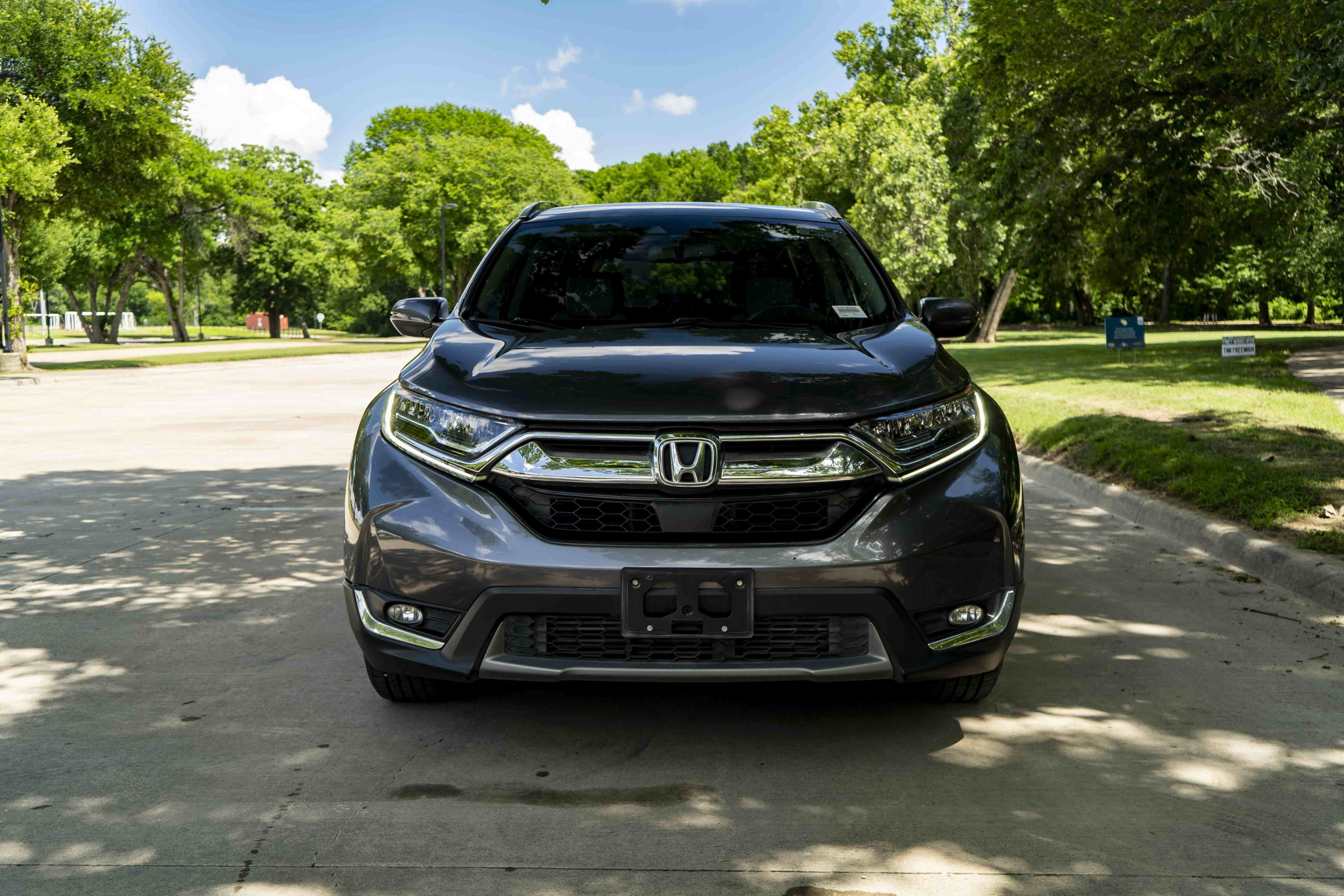 Used 2019 Honda CR-V Touring image 3