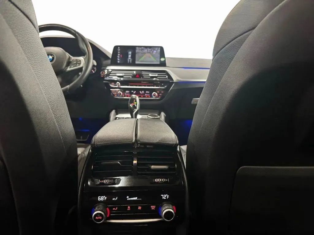 Used 2018 BMW 530i xDrive 530i xDrive image 19