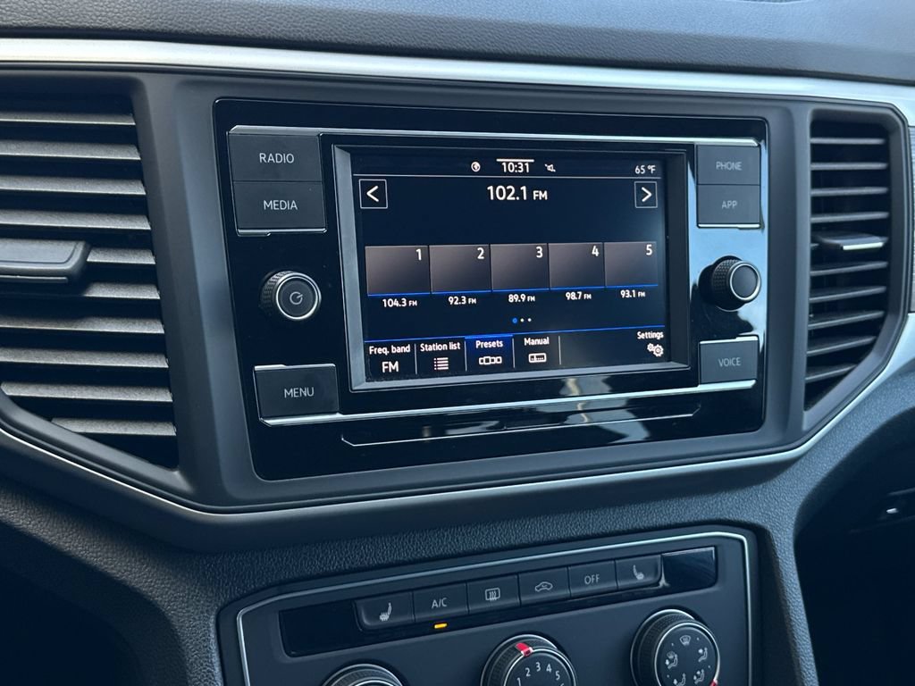 Used 2023 Volkswagen Atlas Cross Sport SE FWD image 17
