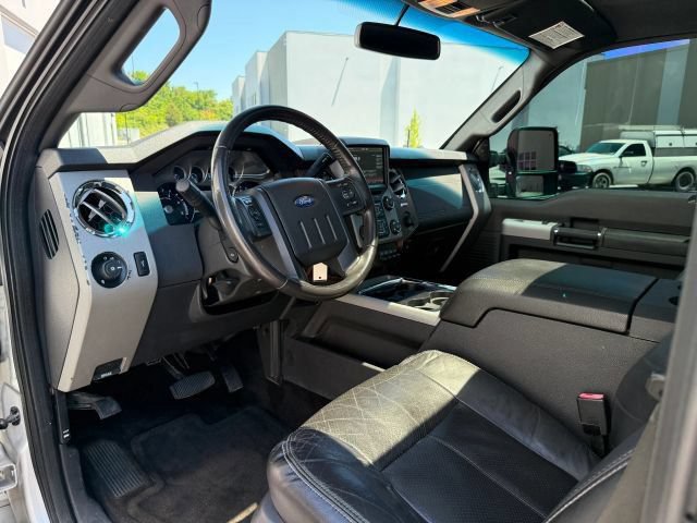 Used 2014 Ford F250 Lariat w/ Lariat Ultimate Package AWD/4WD image 13