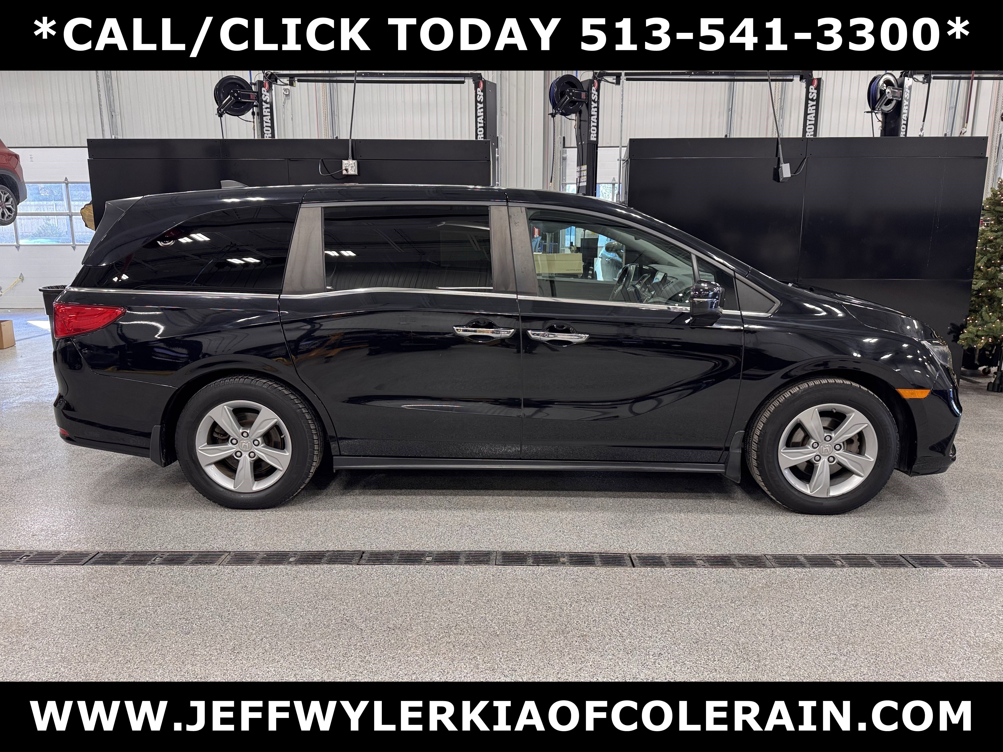 Used 2018 Honda Odyssey EX image 2
