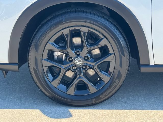 Certified 2025 Honda HR-V Sport image 5