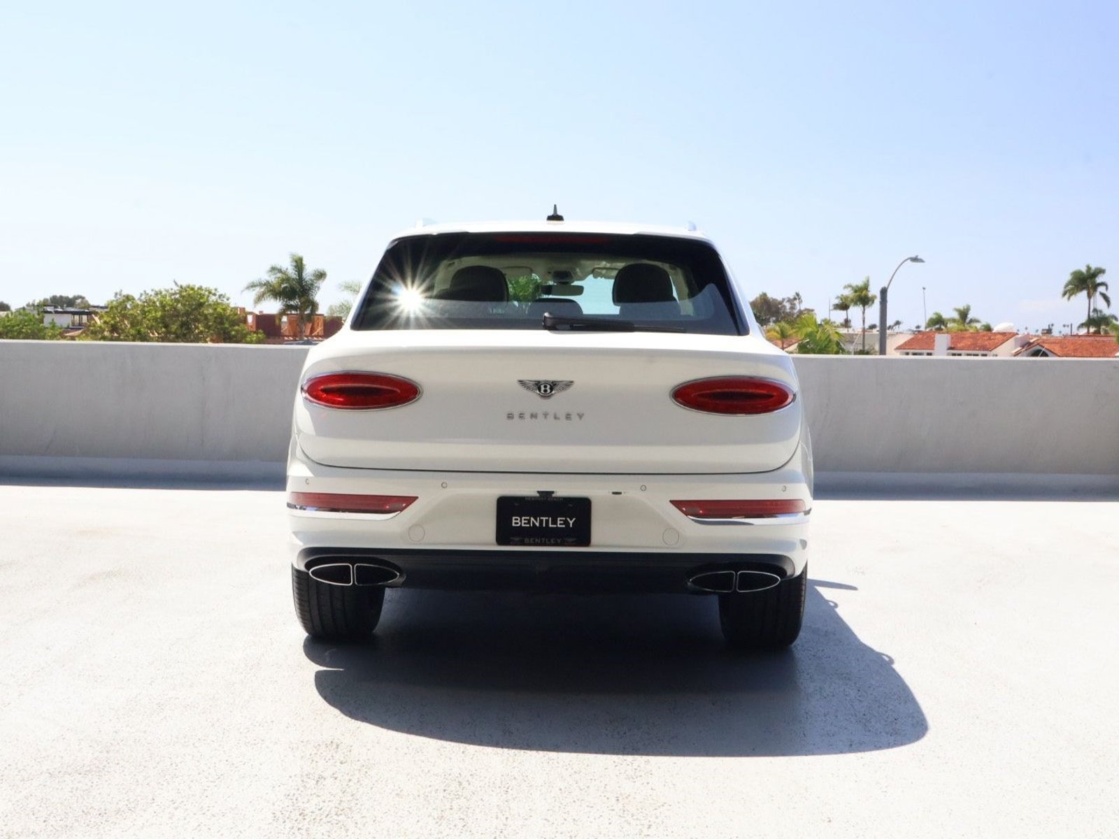 Certified 2023 Bentley Bentayga AWD/4WD image 11