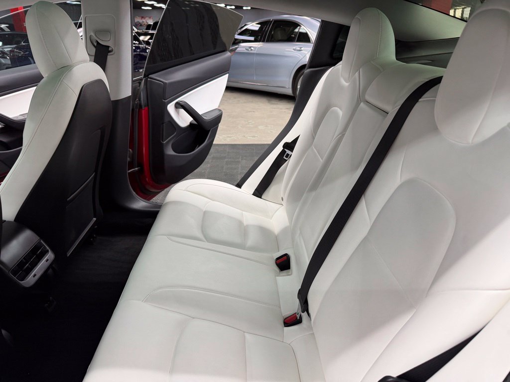 Used 2019 Tesla Model 3 Standard Range RWD image 35