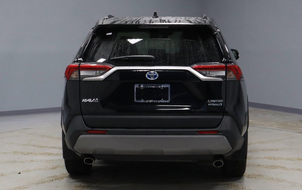 Used 2020 Toyota RAV4 Limited image 10