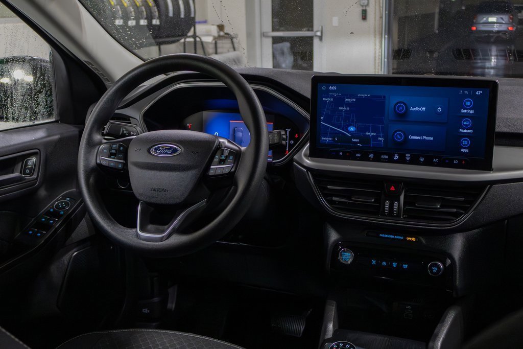 Used 2025 Ford Escape Active w/ Tech Pack #1 image 11