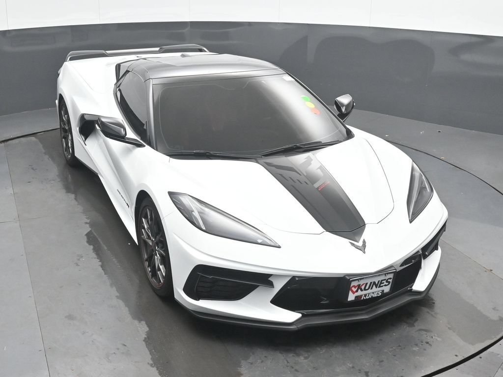Used 2023 Chevrolet Corvette Stingray Premium Conv w/ Z51 Performance Package RWD image 35