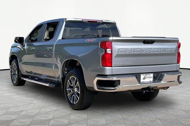 Used 2023 Chevrolet Silverado 1500 LT AWD/4WD image 4
