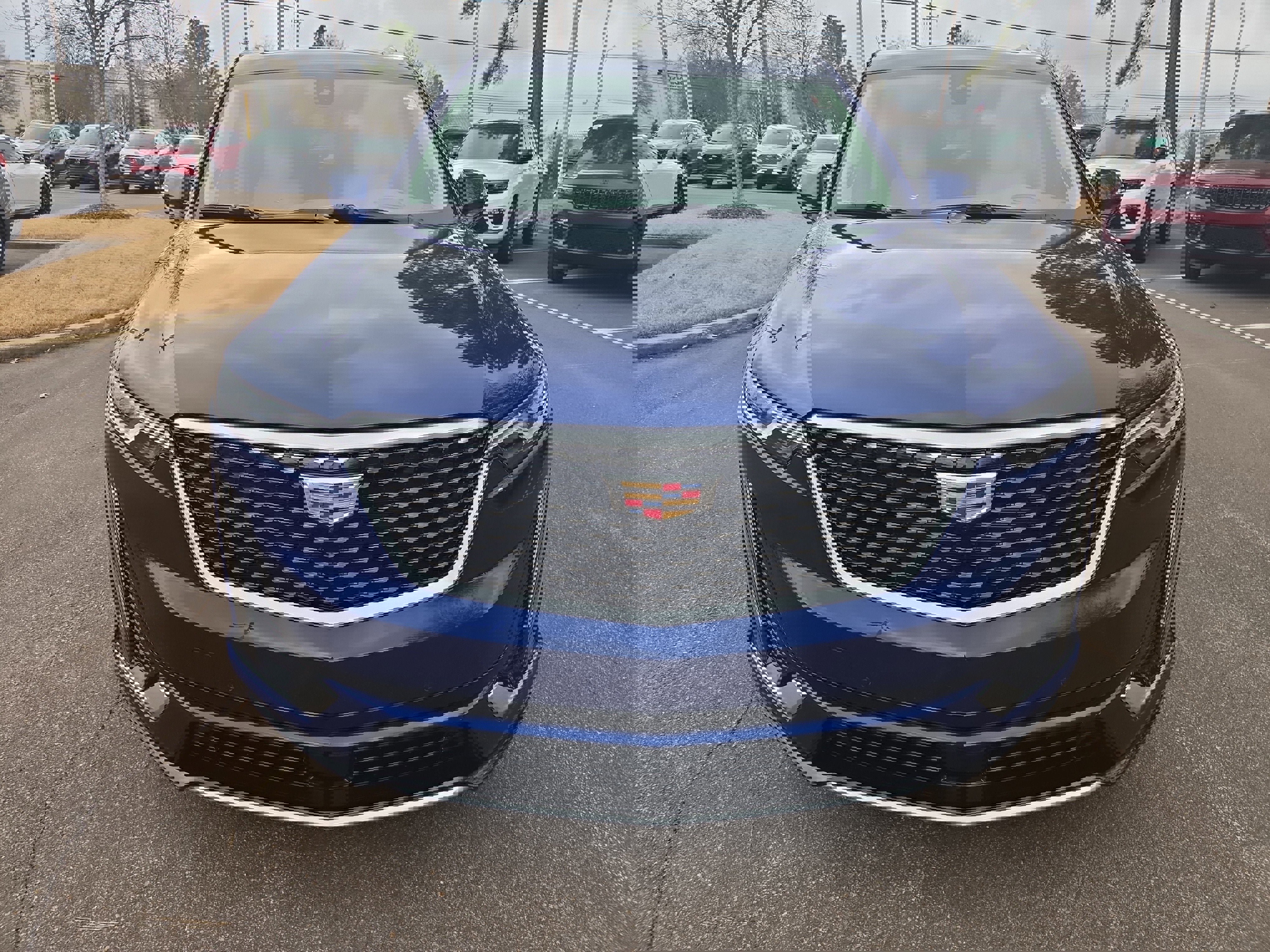 Used 2025 Cadillac XT6 Premium Luxury w/ Technology Package image 8