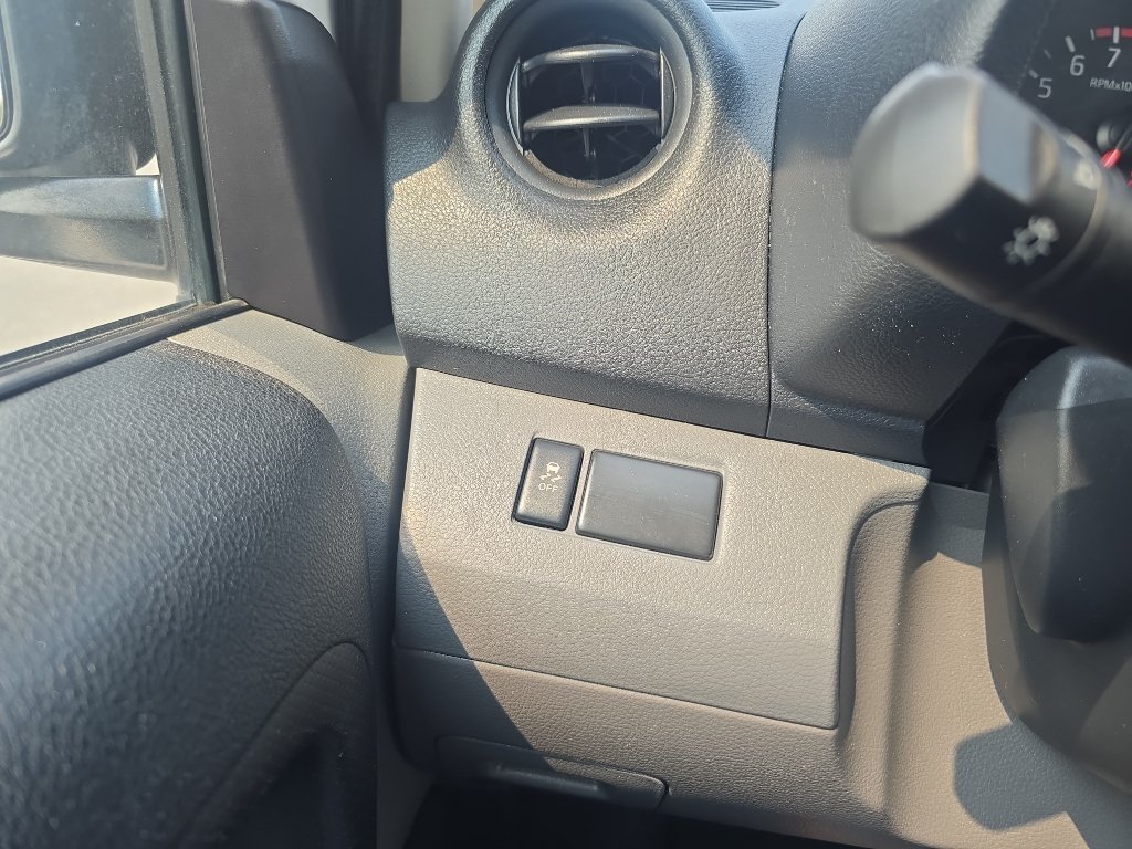 Used 2015 Chevrolet City Express LS FWD image 19