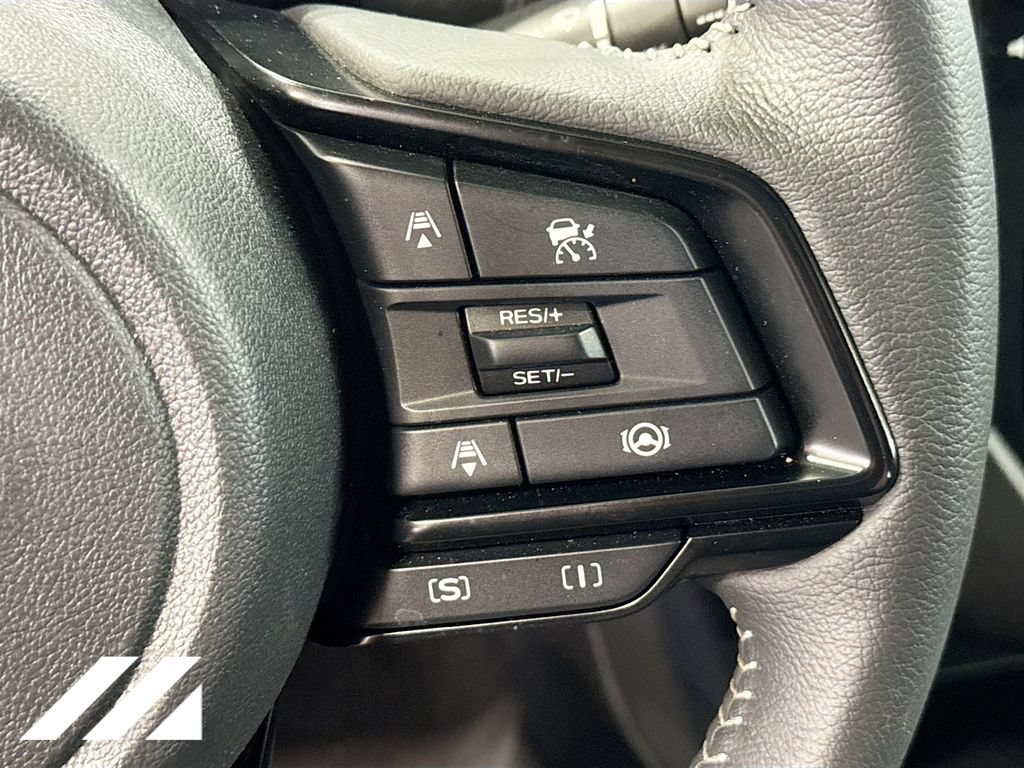 Used 2026 Subaru Forester Premium AWD/4WD image 13