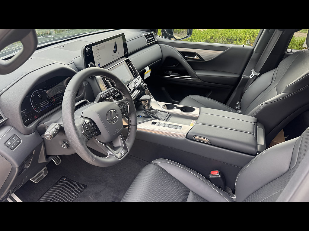 New 2026 Lexus LX 600 F Sport AWD/4WD image 13