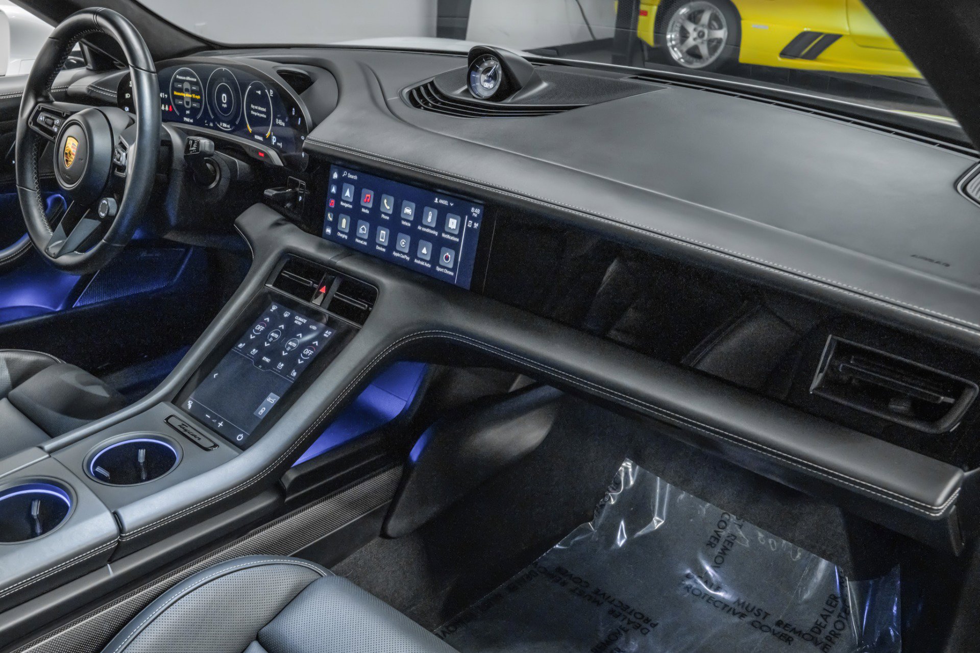 Used 2022 Porsche Taycan Turbo S image 13