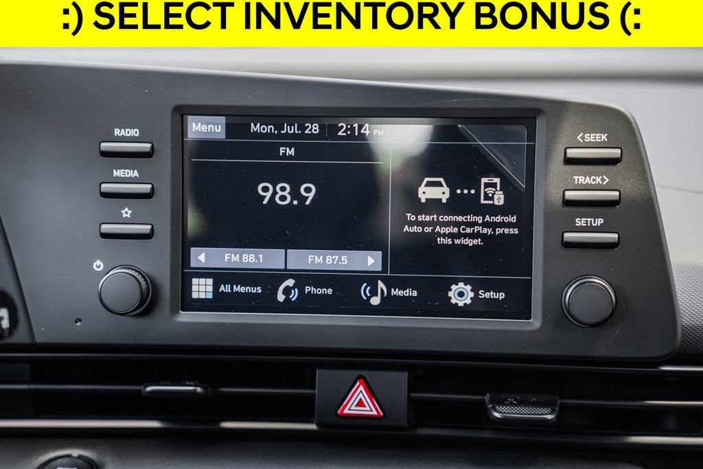 New 2025 Hyundai Elantra Sport image 18