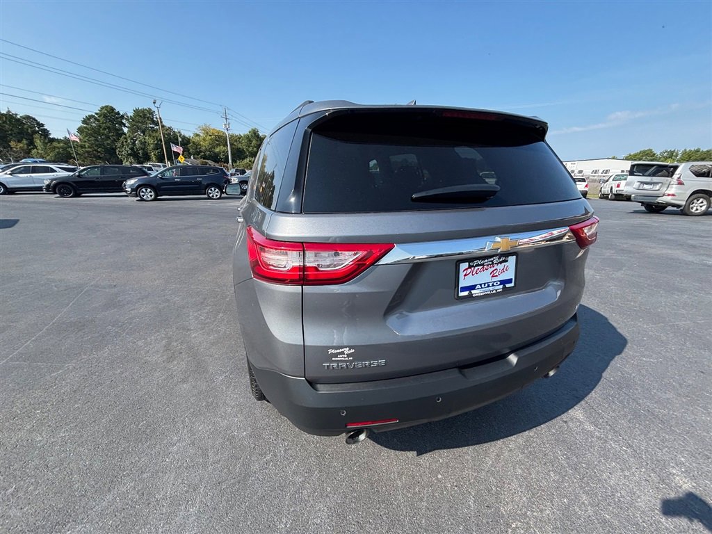 Used 2019 Chevrolet Traverse LT image 4
