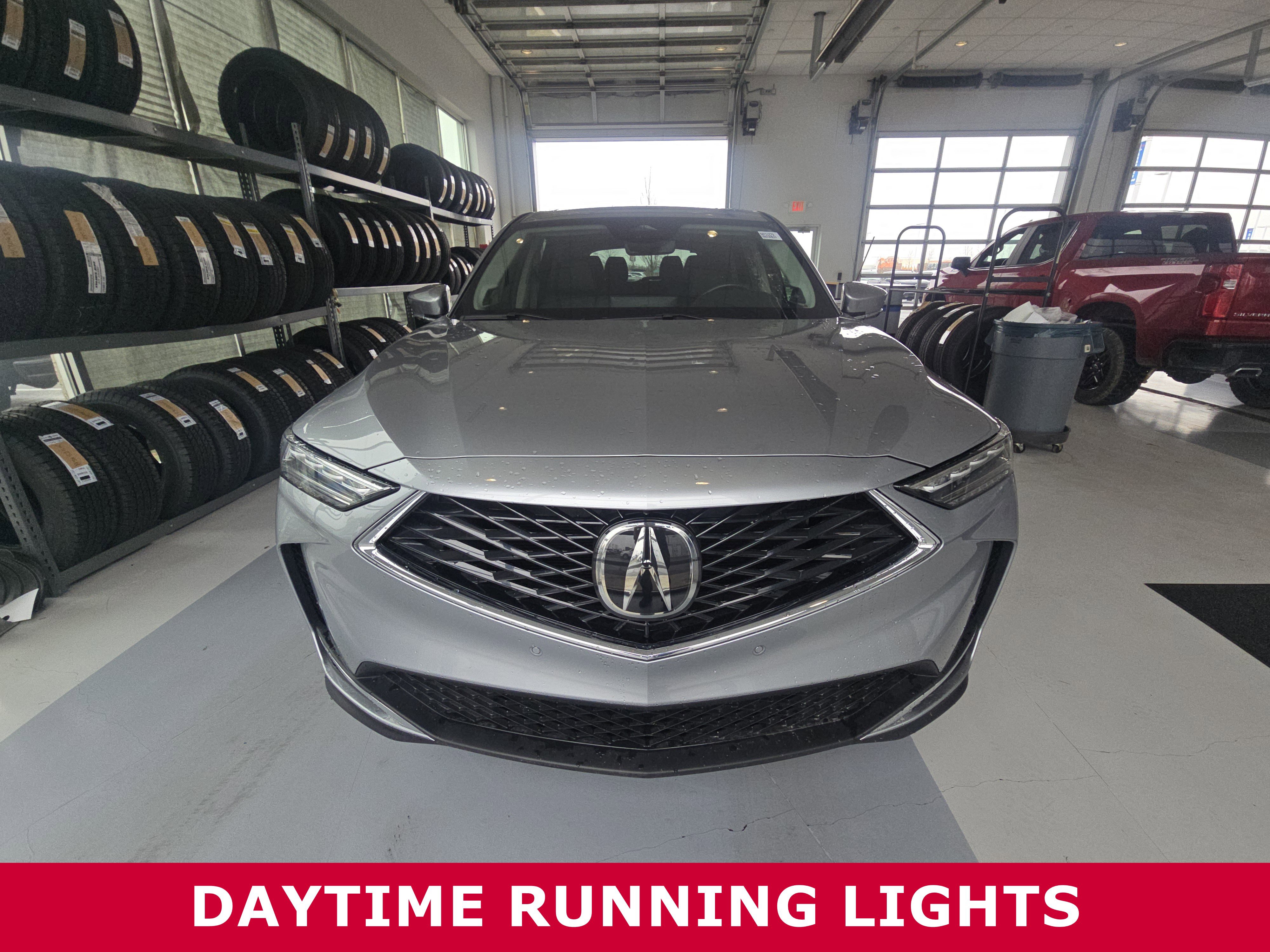 Used 2025 Acura MDX FWD w/ Technology Package image 2