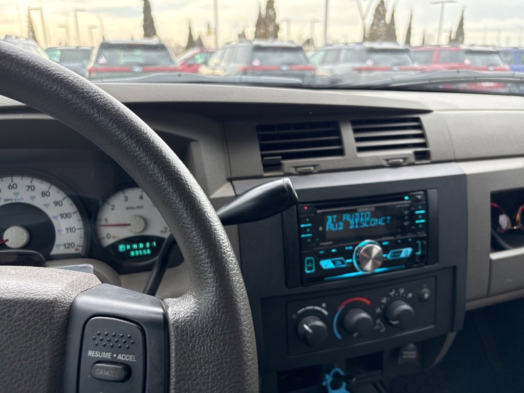 Used 2011 Dodge Dakota Big Horn image 3