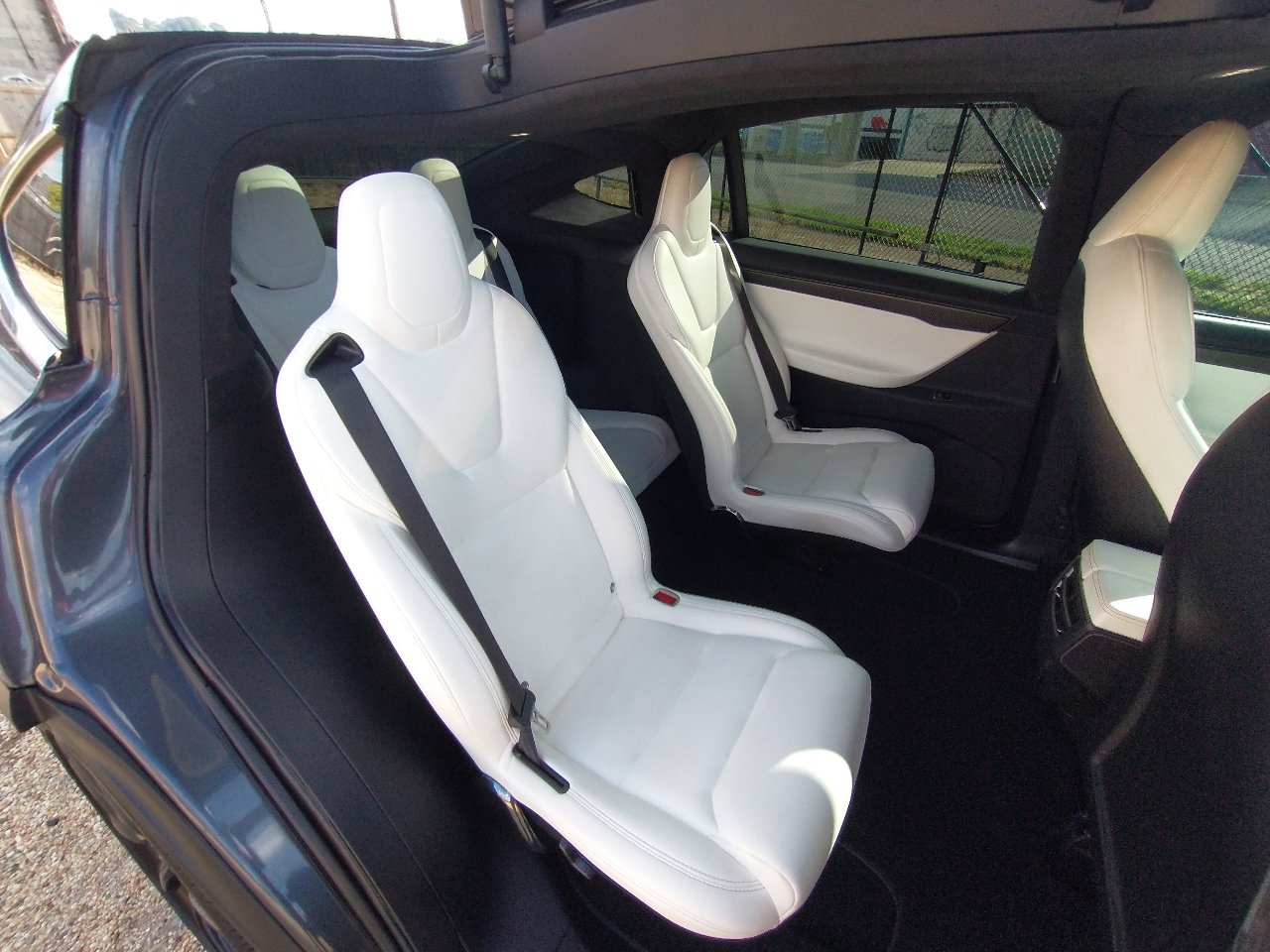 Used 2020 Tesla Model X Performance image 44