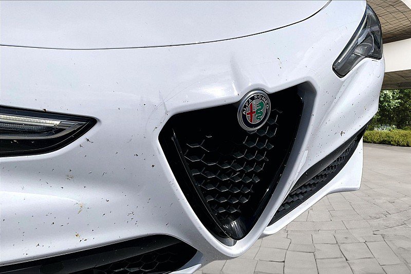 Used 2022 Alfa Romeo Stelvio Veloce AWD/4WD image 24