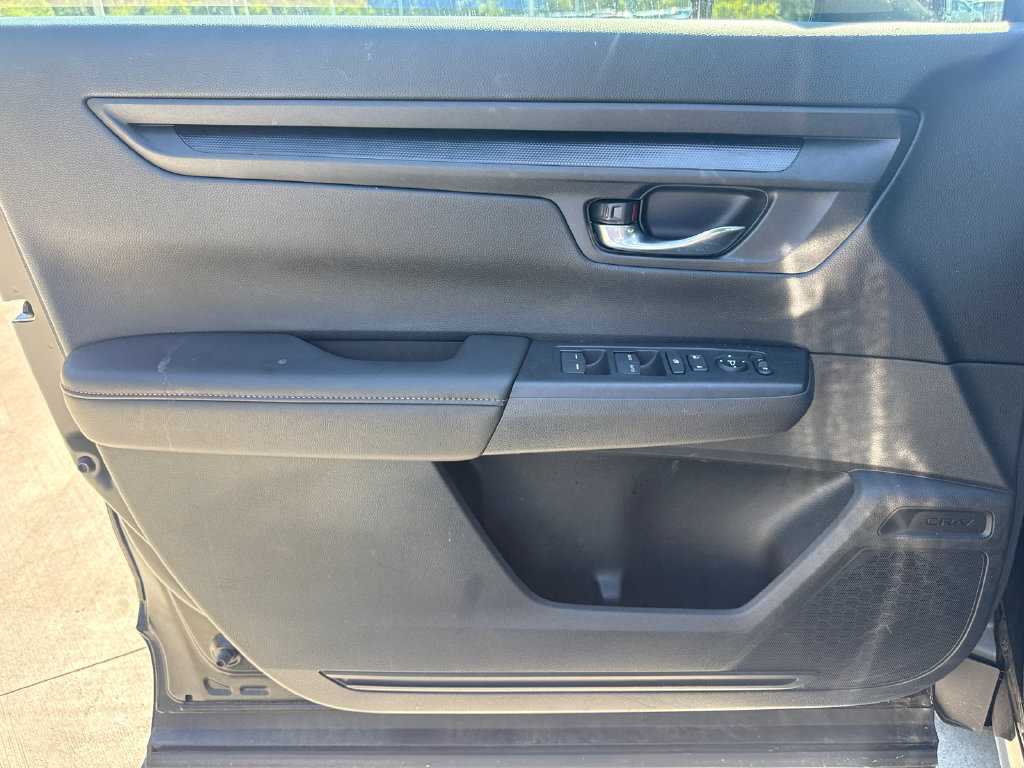 Certified 2025 Honda CR-V Sport image 14
