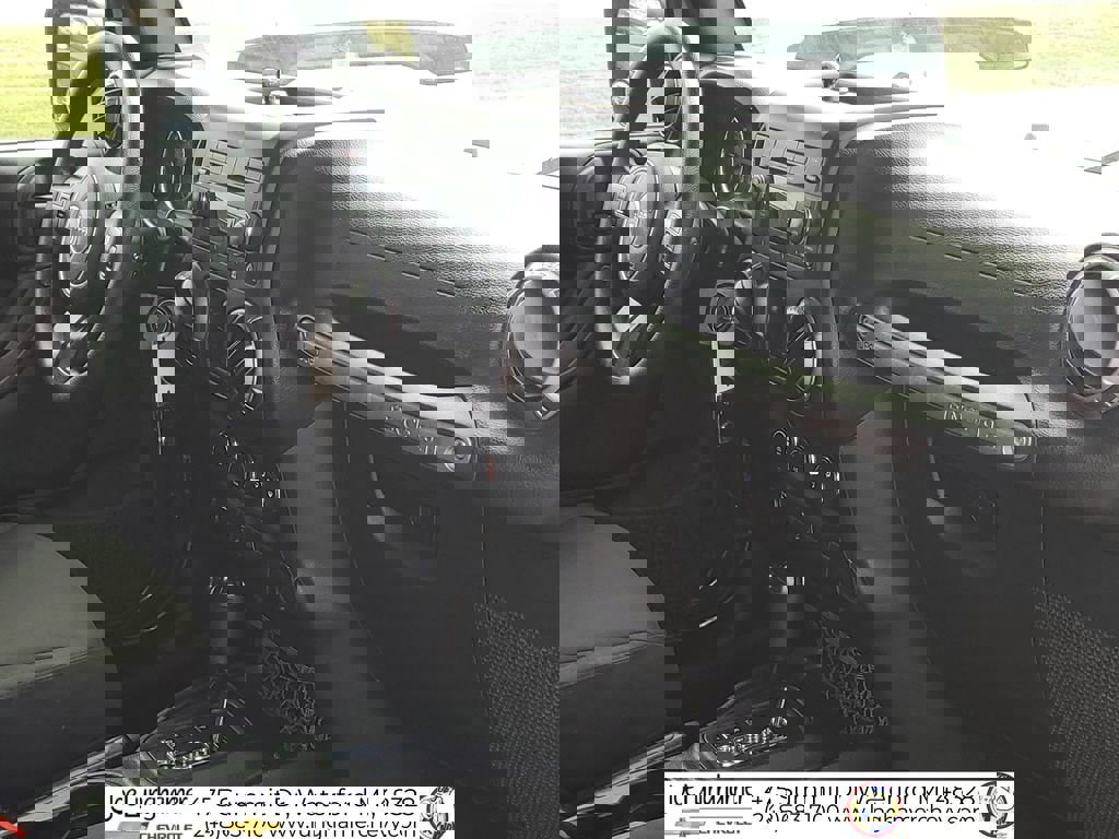 Used 2018 Jeep Wrangler Unlimited Sport image 27