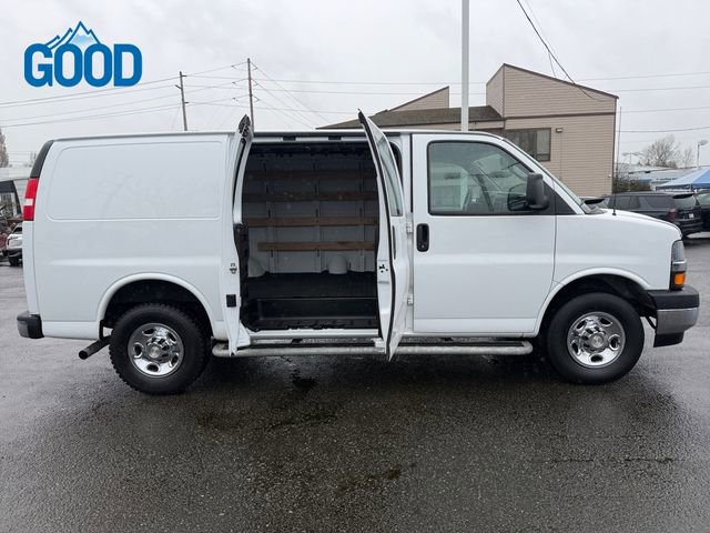 Used 2024 Chevrolet Express 2500 w/ Driver Convenience Package image 34