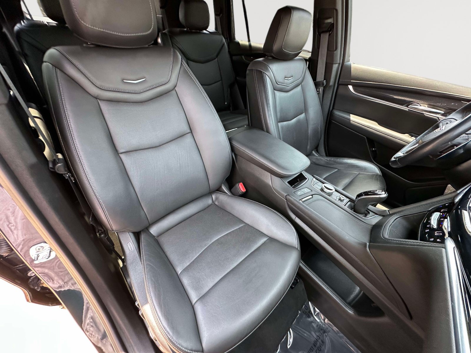 Certified 2024 Cadillac XT6 Sport w/ Technology Package AWD/4WD image 27