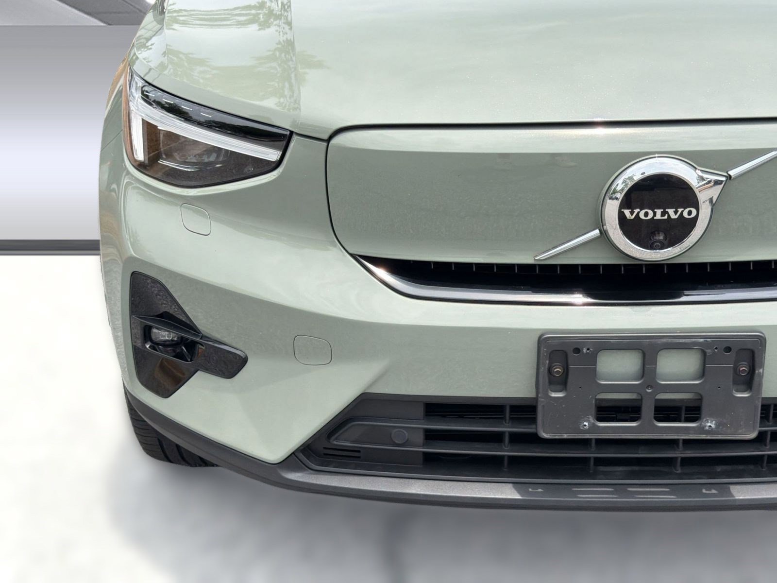 Used 2023 Volvo C40 P8 Recharge Ultimate AWD/4WD image 11